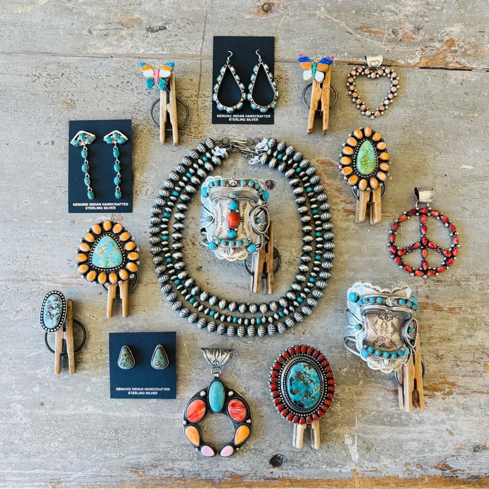 ♥️ Navajo ♥️ Dustin Francisco Sterling Silver & #8 Turquoise Stud Earrings - Picture 10 of 10